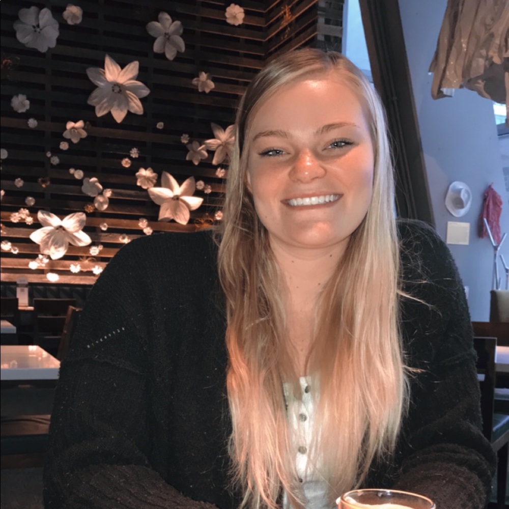 Meet your Posher, Alisha